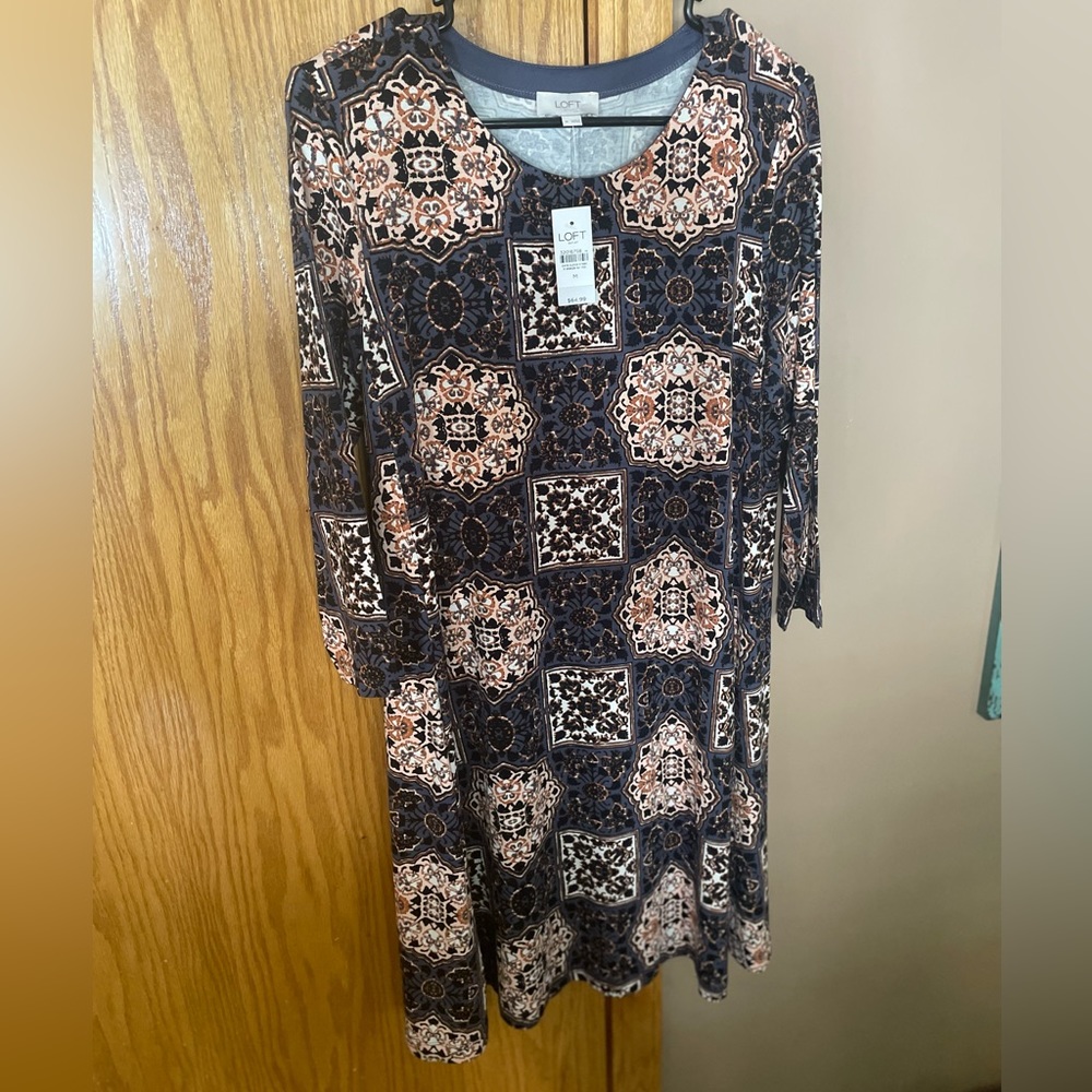 NWT LOFT women’s pattern dress size 2